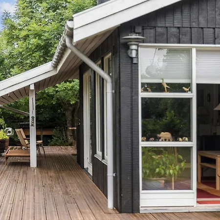 4 Bedroom Gorgeous In *