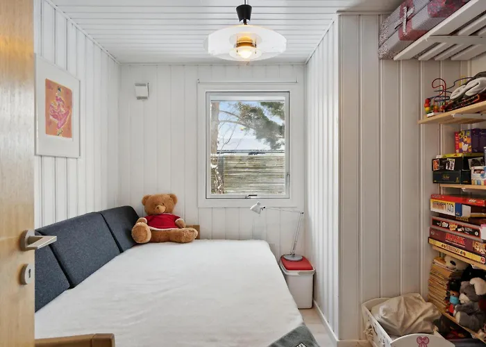 4 Bedroom Gorgeous In * Hornbæk